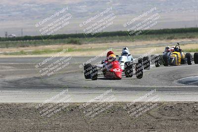 media/Jun-01-2024-CalClub SCCA (Sat) [[0aa0dc4a91]]/Group 4/Race/